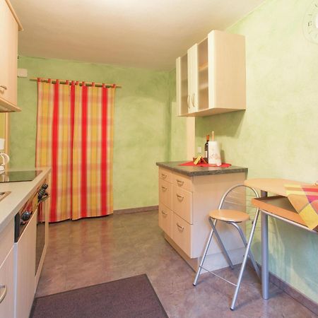 Apartment Close To Hiking And Cycling Trails Lambertsberg ภายนอก รูปภาพ